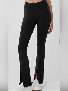Alo yoga airbrush high waisted flutter leggings